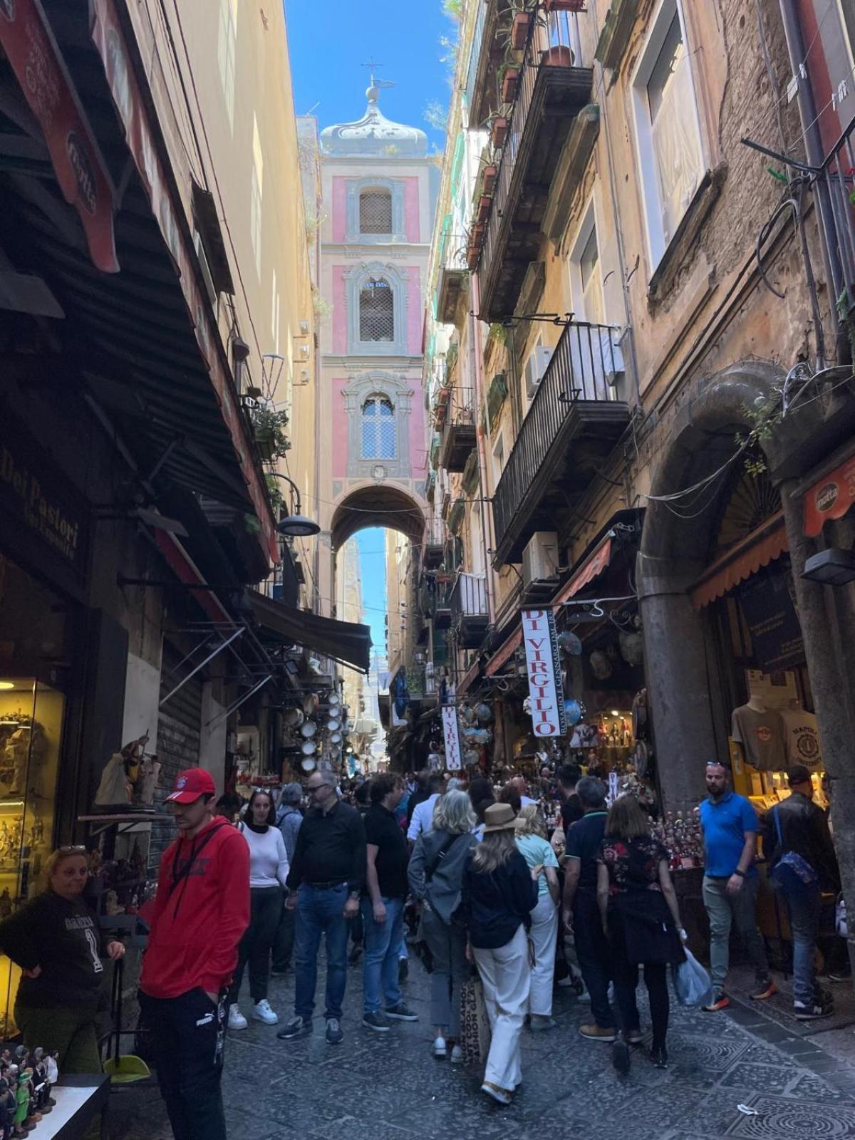 Vincenzino A Spaccanapoli المظهر الخارجي الصورة